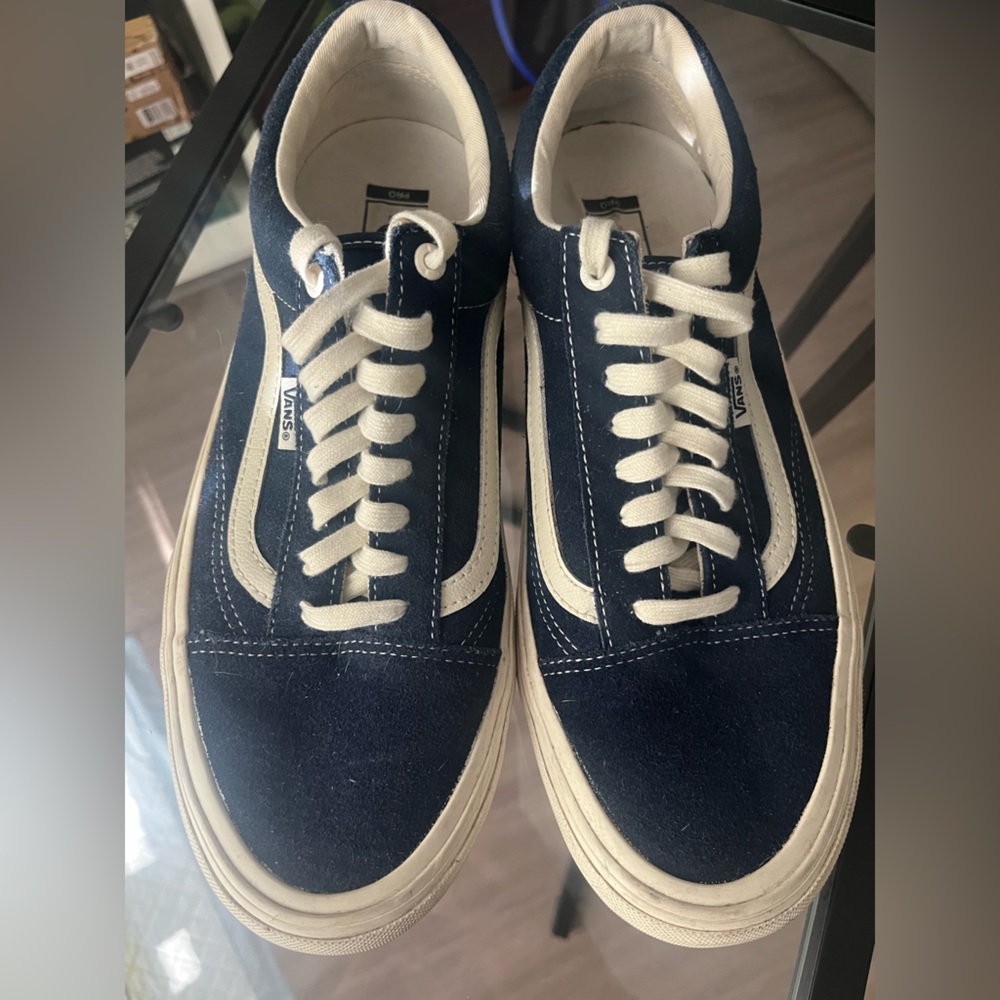Vans Men's Dark Blue and White Sneakers